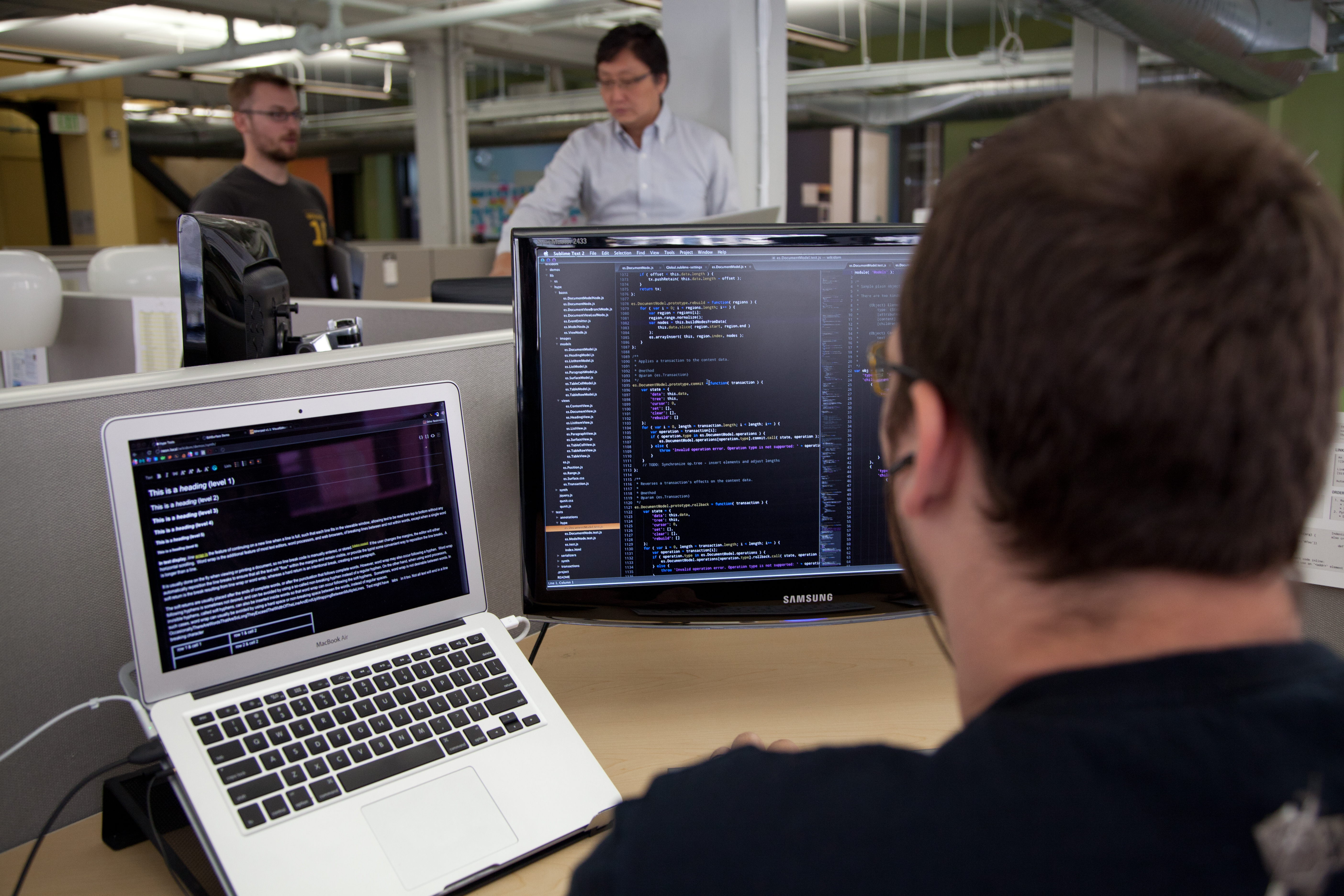 Roadmap Tecnológico: Cómo Pasar de un MVP a un Producto Escalable Sin Reescribir Todo - Artículo blog consultoría tecnológica Nirmana